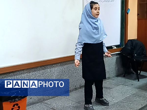 برگزاری جشن ولادت فاطمه زهرا(س)و گرامیداشت روز ماد در مدرسه مصلی‌نژاد
