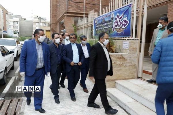 بازدید معاون عمرانی وزیر آموزش و پرورش از مدارس ابتدایی قزوین
