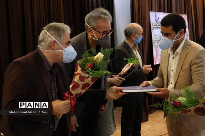 تقدیر از مدافعان سلامت در آباده