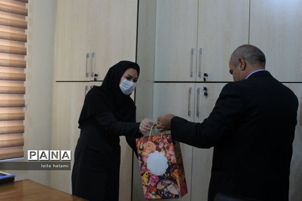 دیدار مدیرکل آموزش و پرورش آذربایجان شرقی با همکاران سازمان دانش آموزی استان