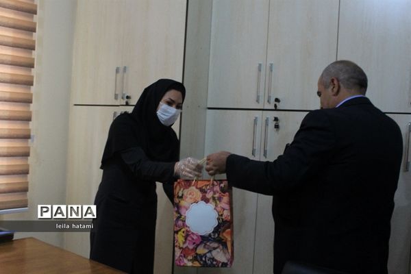 دیدار مدیرکل آموزش و پرورش آذربایجان شرقی با همکاران سازمان دانش آموزی استان