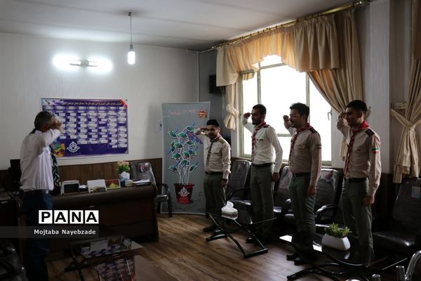 دیدار روسای سابق و فعلی، کارشناسان و دانش‌آموزان سازمان دانش‌آموزی نواحی مشهد با مدیرسازمان و تبریک سالروز تاسیس این نهاد