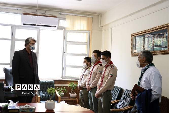 دیدار مدیر، کارکنان و دانش آموزان سازمان دانش آموزی خراسان رضوی با معاون پرورشی و فرهنگی استان