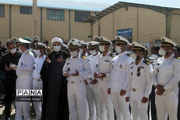 تشییع ناوبان یکم شهید اسماعیل پور خسرو از شهدای ناو کُنارک در شهرستان داراب -2