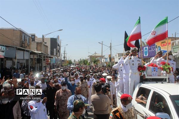 تشییع ناوبان یکم شهید اسماعیل پور خسرو از شهدای ناو کُنارک در شهرستان داراب -2