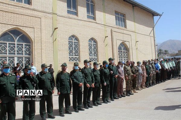 تشییع ناوبان یکم شهید اسماعیل پور خسرو از شهدای ناو کُنارک در شهرستان داراب -2