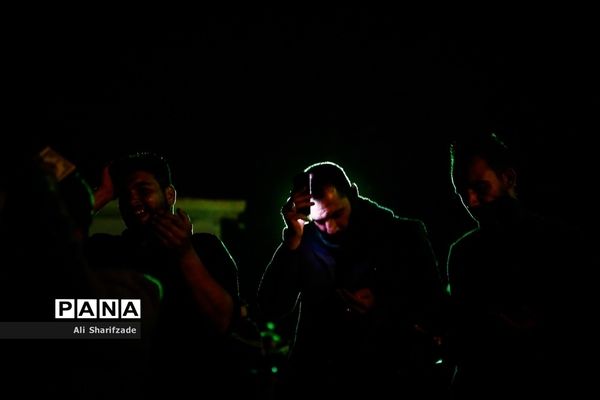 احیای شب بیست و یکم ماه رمضان در مقبره الشهدای چیتگر