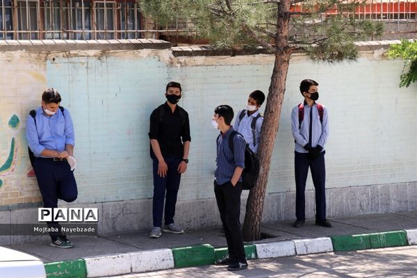 بازگشایی مدارس مشهد و حضور دانش‌آموزان جهت رفع اشکال