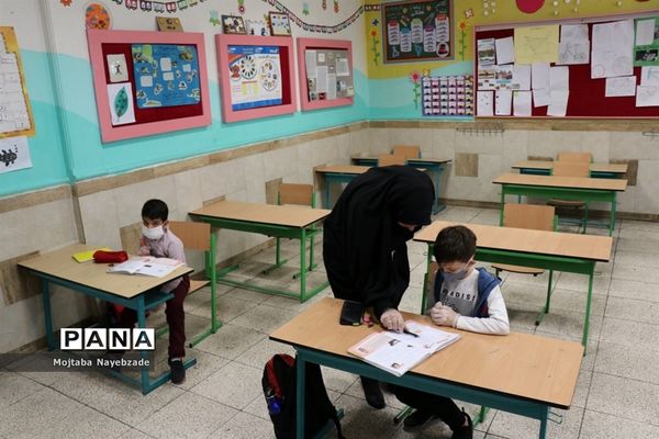 بازگشایی مدارس مشهد و حضور دانش‌آموزان جهت رفع اشکال