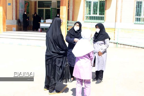 بازگشایی مدارس آذربایجان شرقی و حضور دانش‌آموزان جهت رفع اشکال