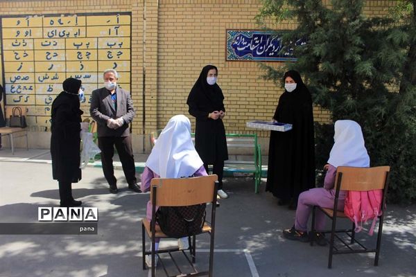 بازگشایی مدارس آذربایجان شرقی و حضور دانش‌آموزان جهت رفع اشکال