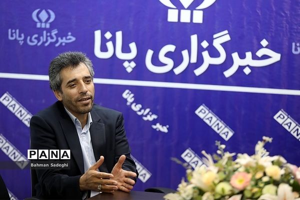 بازدید جمعی از مسئولان ذوب آهن اصفهان از خبرگزاری پانا