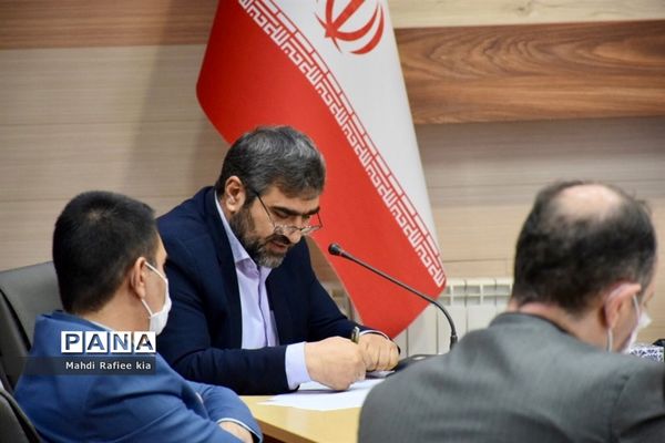 برگزارى جلسه کمیته رسیدگی  به جعل اسناد اداره‌کل آموزش و پرورش آذربایجان شرقى