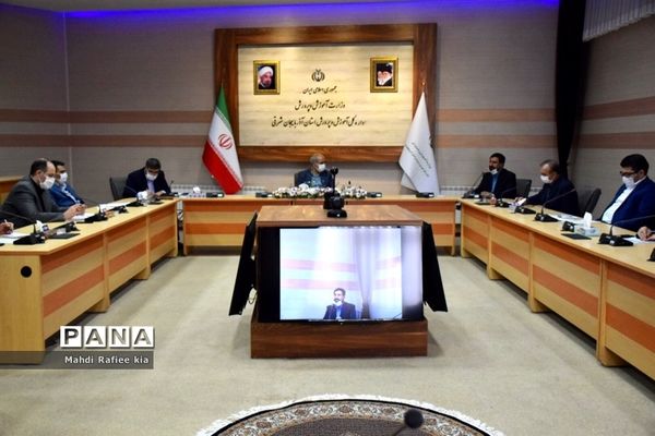 برگزارى جلسه کمیته رسیدگی  به جعل اسناد اداره‌کل آموزش و پرورش آذربایجان شرقى