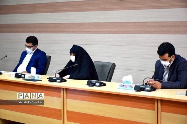 برگزارى جلسه کمیته رسیدگی  به جعل اسناد اداره‌کل آموزش و پرورش آذربایجان شرقى