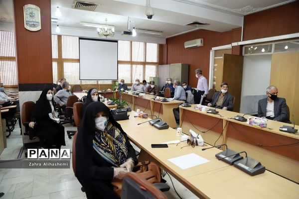 نشست ناظرین و ارزیابان سرویس مدارس شهر تهران