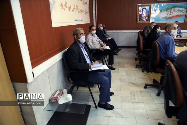 نشست ناظرین و ارزیابان سرویس مدارس شهر تهران
