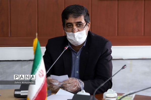 نشست ناظرین و ارزیابان سرویس مدارس شهر تهران