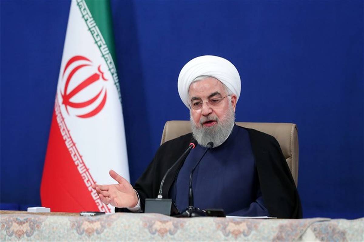 روحانی: باید دقت و تلاش کنیم که کرونا مانع فعالیت‌های زیرساختی و تولیدی در کشور نشود