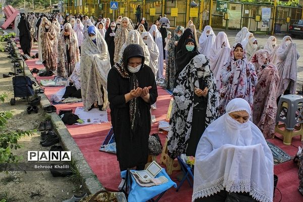 اقامه نماز عید سعید فطر در شهرک اکباتان