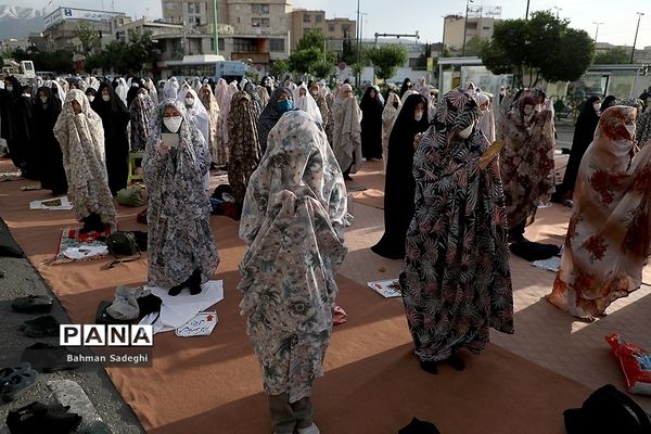 اقامه نماز عید سعید فطر در مسجدالرسول میدان رسالت