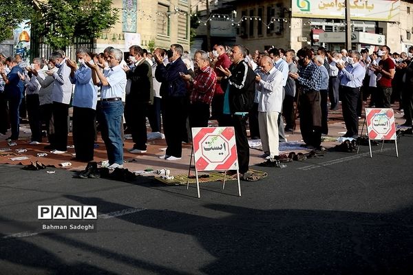 اقامه نماز عید سعید فطر در مسجدالرسول میدان رسالت