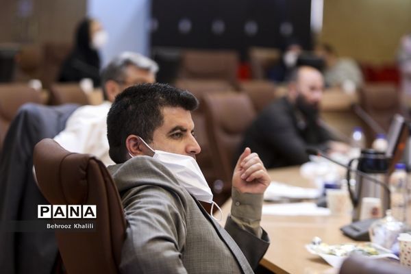 کارگروه ارزیابی فرصت های مدیریت کرونا