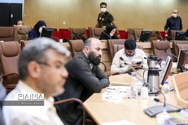 کارگروه ارزیابی فرصت های مدیریت کرونا