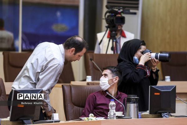 کارگروه ارزیابی فرصت های مدیریت کرونا