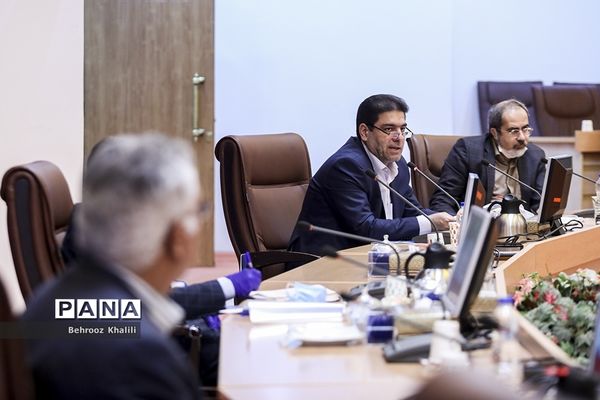 کارگروه ارزیابی فرصت های مدیریت کرونا