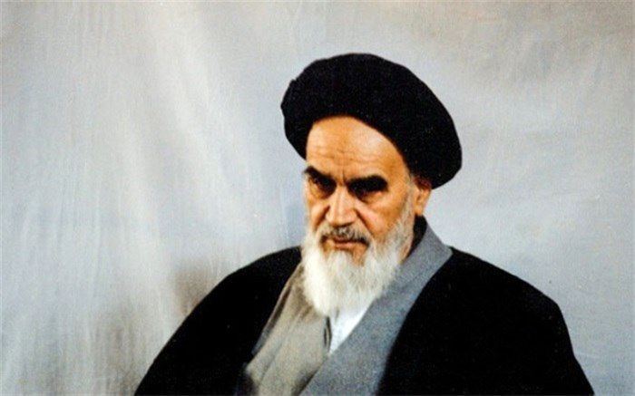 وزارت دفاع: امام خمینی (ره) یک حقیقت همیشه زنده است