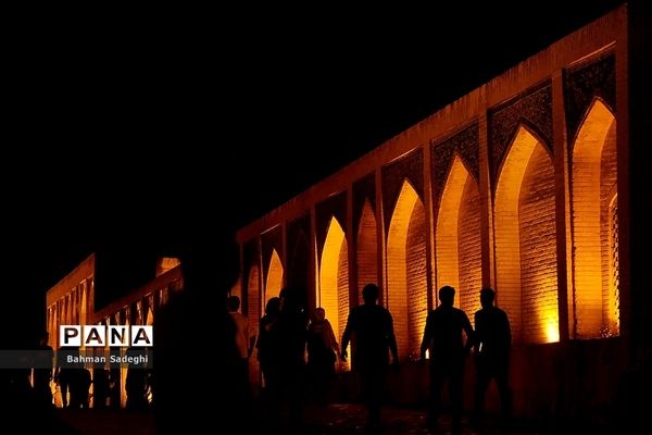 حال و هوای شهر اصفهان در روزهای کرونایی
