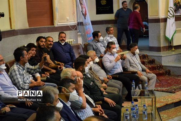 برگزارى مراسم آزادسازى زندانیان جرائم غیر عمد ورزشکار و جوان آذربایجان شرقى.