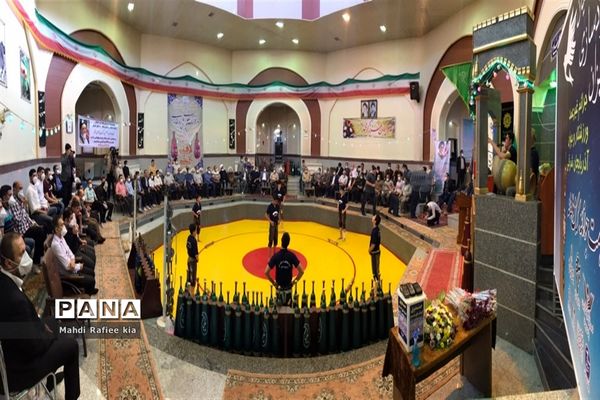 برگزارى مراسم آزادسازى زندانیان جرائم غیر عمد ورزشکار و جوان آذربایجان شرقى.