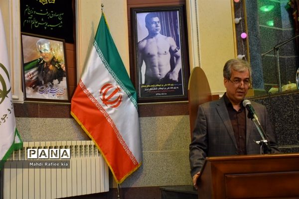 برگزارى مراسم آزادسازى زندانیان جرائم غیر عمد ورزشکار و جوان آذربایجان شرقى.