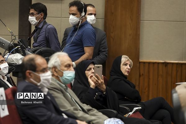 بزرگداشت سالروز در گذشت بنیانگذار جامعه خیرین مدرسه ساز کشور