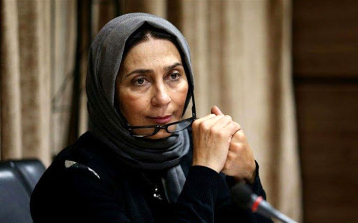 مریم کاظمی: بازگشایی تئاتر  عملی شتابزده و برای رفع تکلیف اداری است