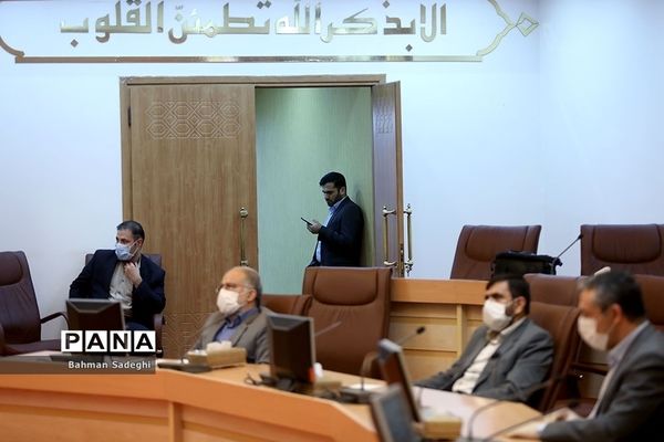 نشست ویدِئو کنفرانس مشترک ستاد انتخابات کشور با استانداران سراسر کشور