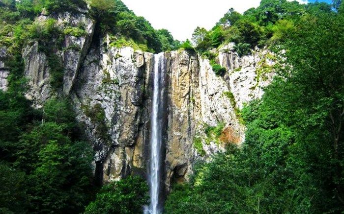 شماره ثبت ملی بلندترین آبشار ایران "لاتون" ابلاغ شد