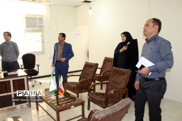 جلسه ویدئو کنفرانس مدیران، معاونان و مسئولان تشکل‌های دانش‌آموزی استان بوشهر با سازمان‌های دانش‌آموزی کشور پیرامون شبکه آموزشی شاد