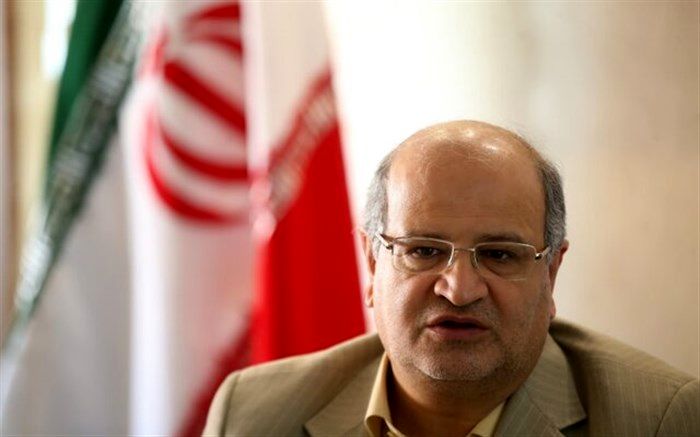 زالی خبر داد: استفاده از ماسک در مترو اجباری است