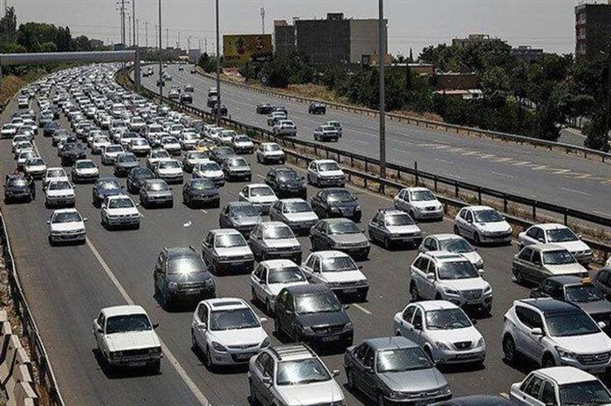ترافیک نیمه‌سنگین در مسیرهای منتهی به تهران