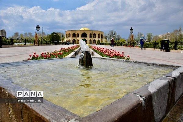 جلوه زیباى بهار در تبریز