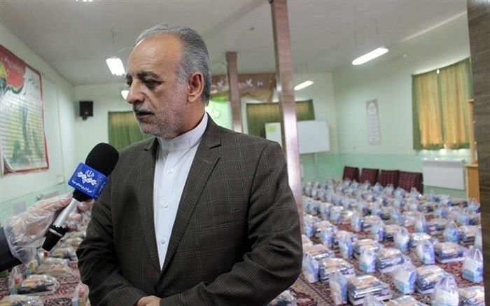 توزیع 3 هزار بسته غذایی بین دانش آموزان محروم استان خراسان جنوبی
