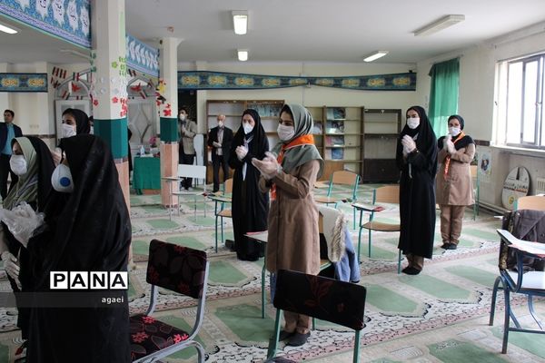 برگزاری آیین سپاس معلم درآموزشگاه متوسطه دوره اول سبلان ناحیه یک اردبیل