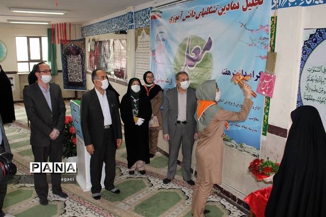 برگزاری آیین سپاس معلم درآموزشگاه متوسطه دوره اول سبلان ناحیه یک اردبیل