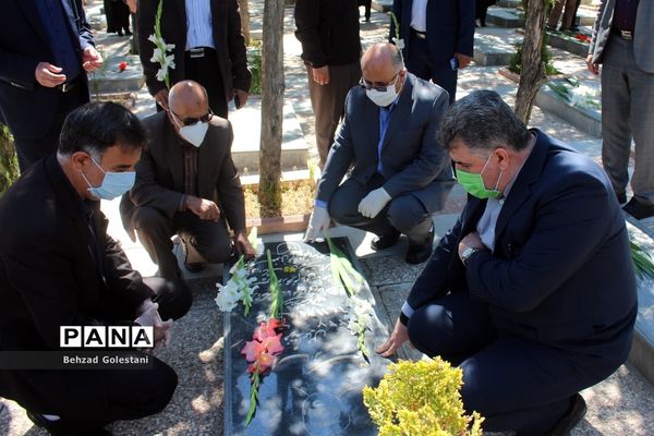 تجدید میثاق فرهنگیان آذربایجان غربی با آرمانهای شهداء