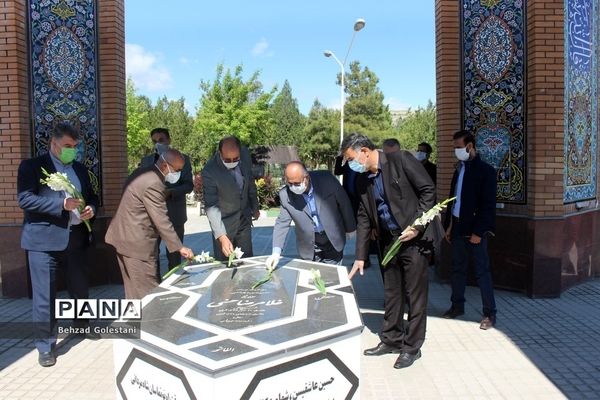 تجدید میثاق فرهنگیان آذربایجان غربی با آرمانهای شهداء