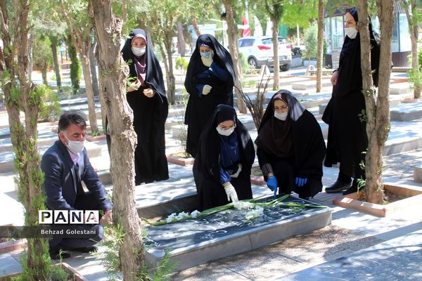 تجدید میثاق فرهنگیان آذربایجان غربی با آرمانهای شهداء