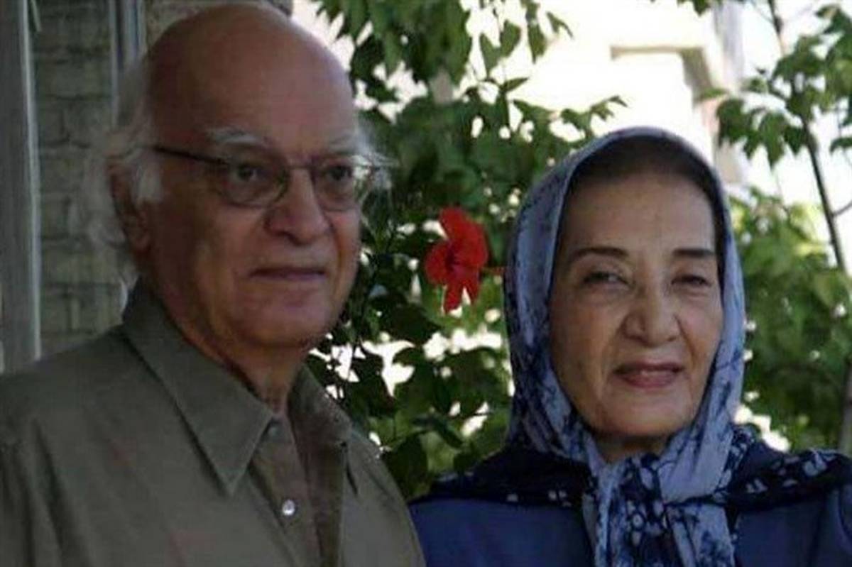 تصویری از "نجف دریابندری" در کنار همسرش